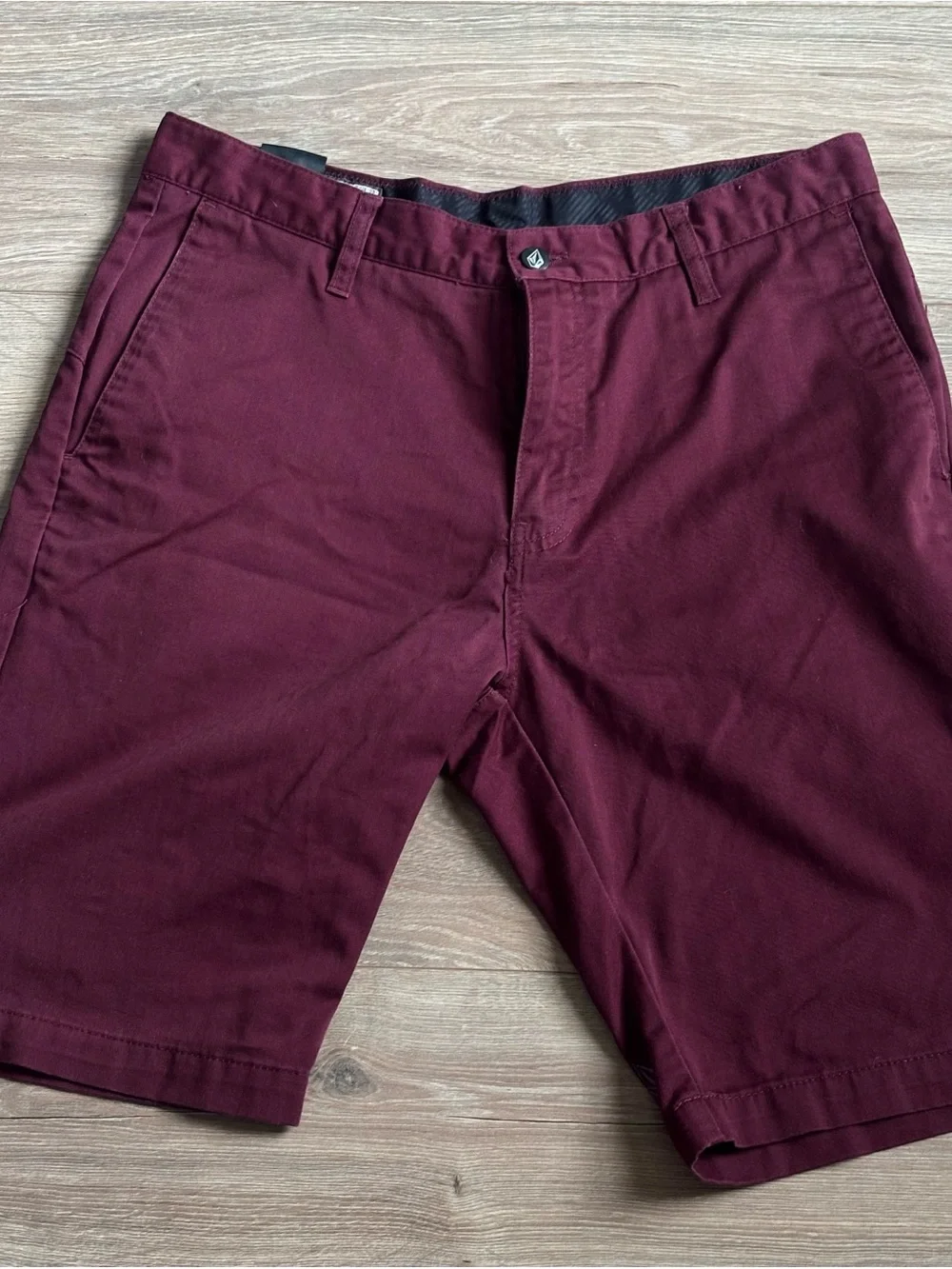 Volcom Men's Maroon  Shorts